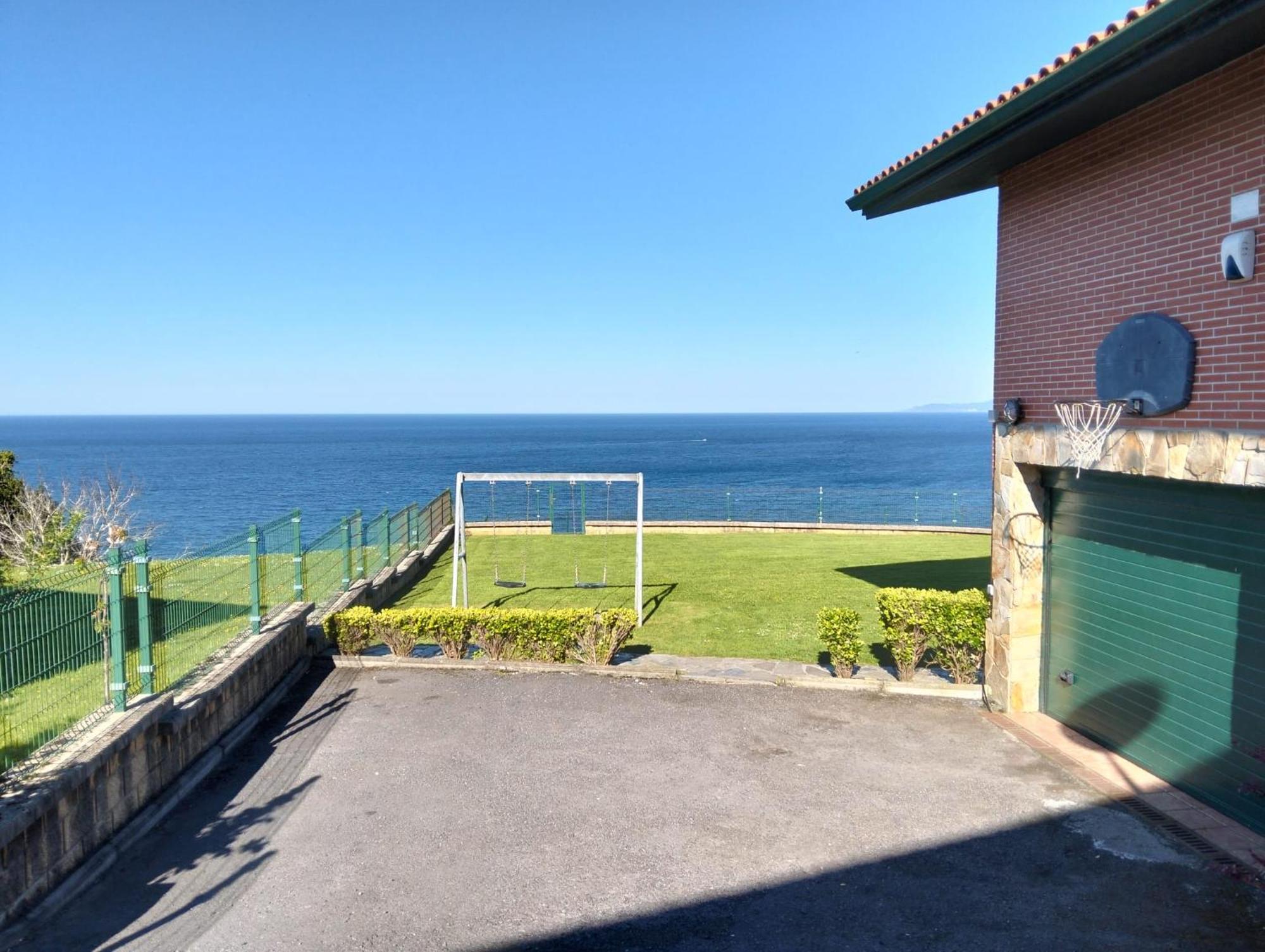 Villa La Ballena De Sonabia オリニョン エクステリア 写真